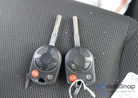 2013 Ford Focus Se z USA, uszkodzony, nr VIN 1FADP3K2XDL187268